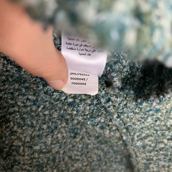 Jones New York Women’s Boucle Knit Sweater Green Blue Size Small Casual Pullover - Picture 6 of 9